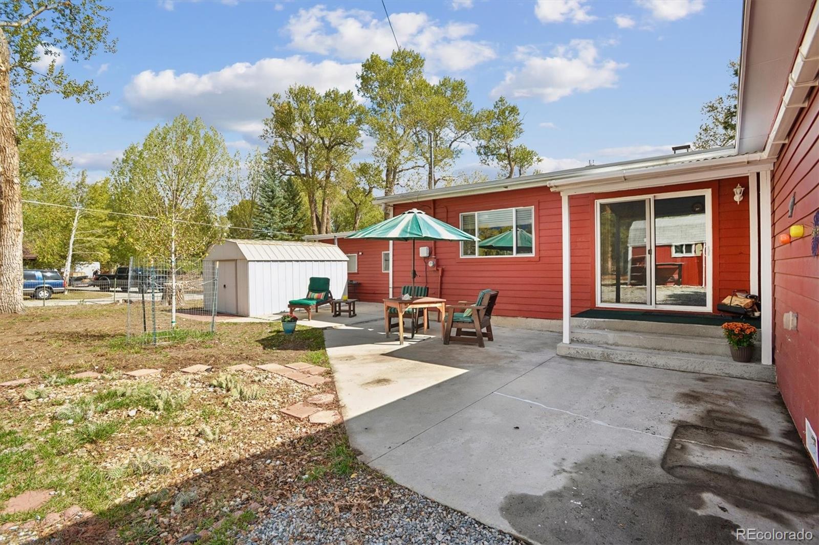 138 N Pleasant Avenue
