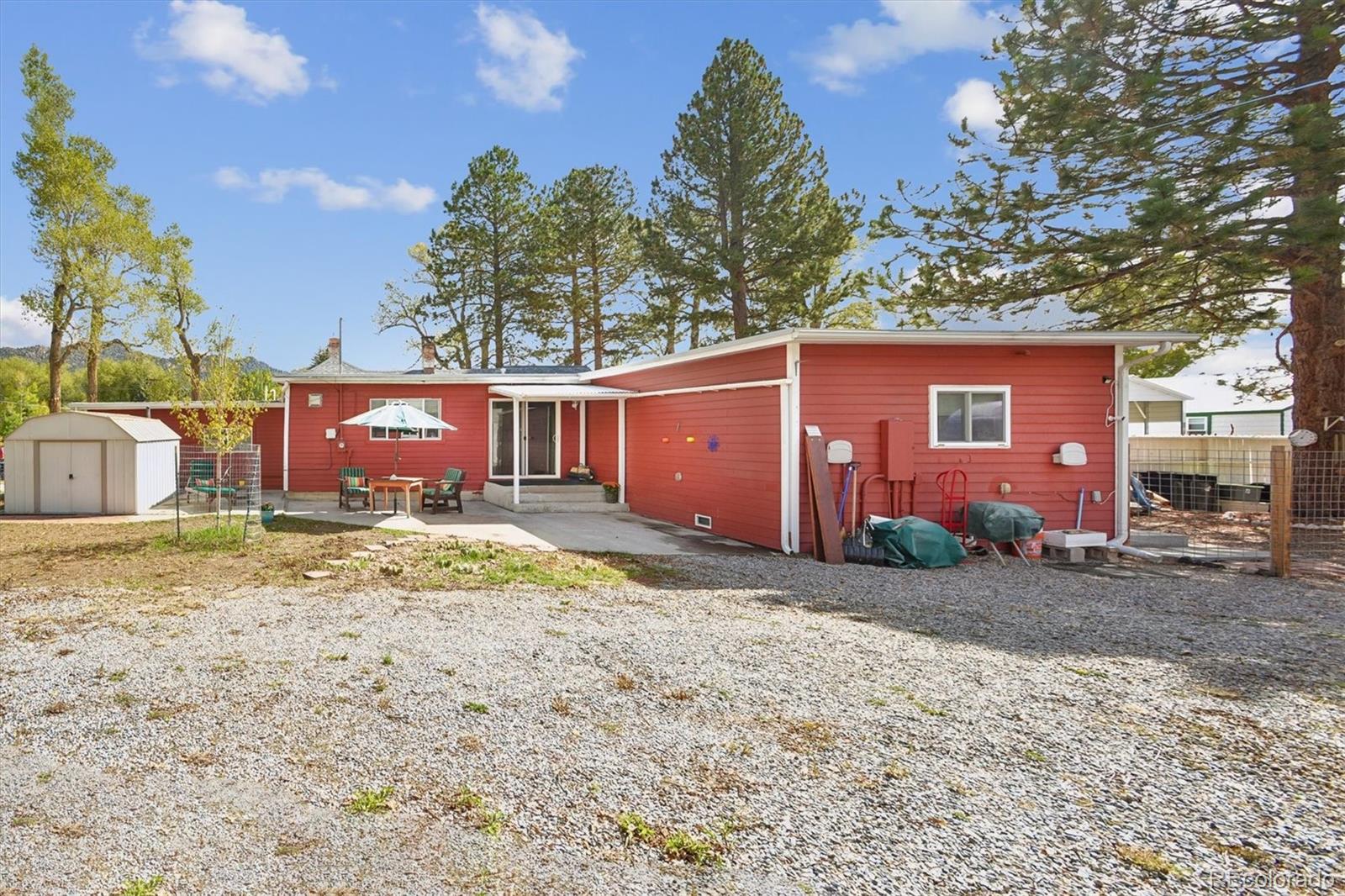 138 N Pleasant Avenue