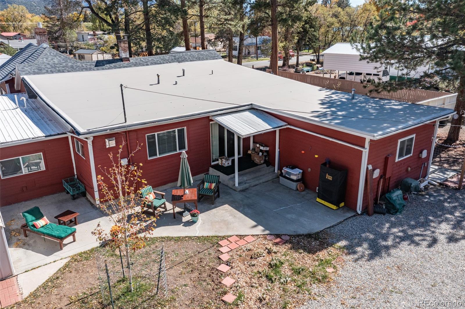 138 N Pleasant Avenue