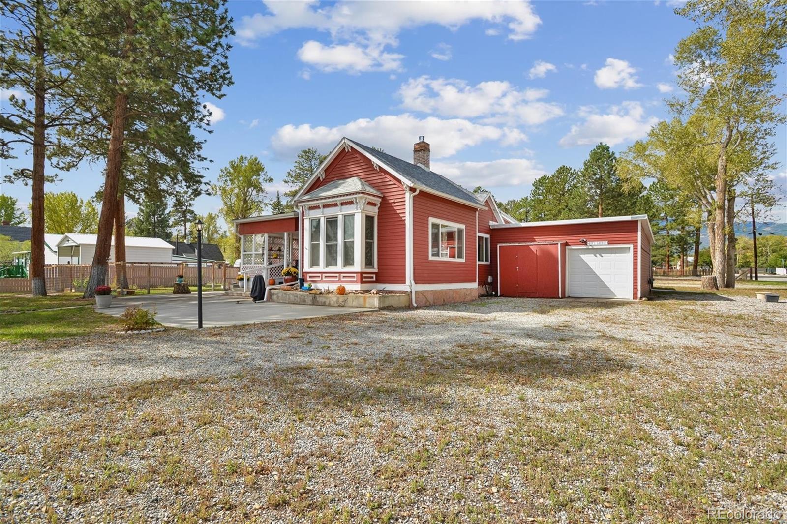 138 N Pleasant Avenue