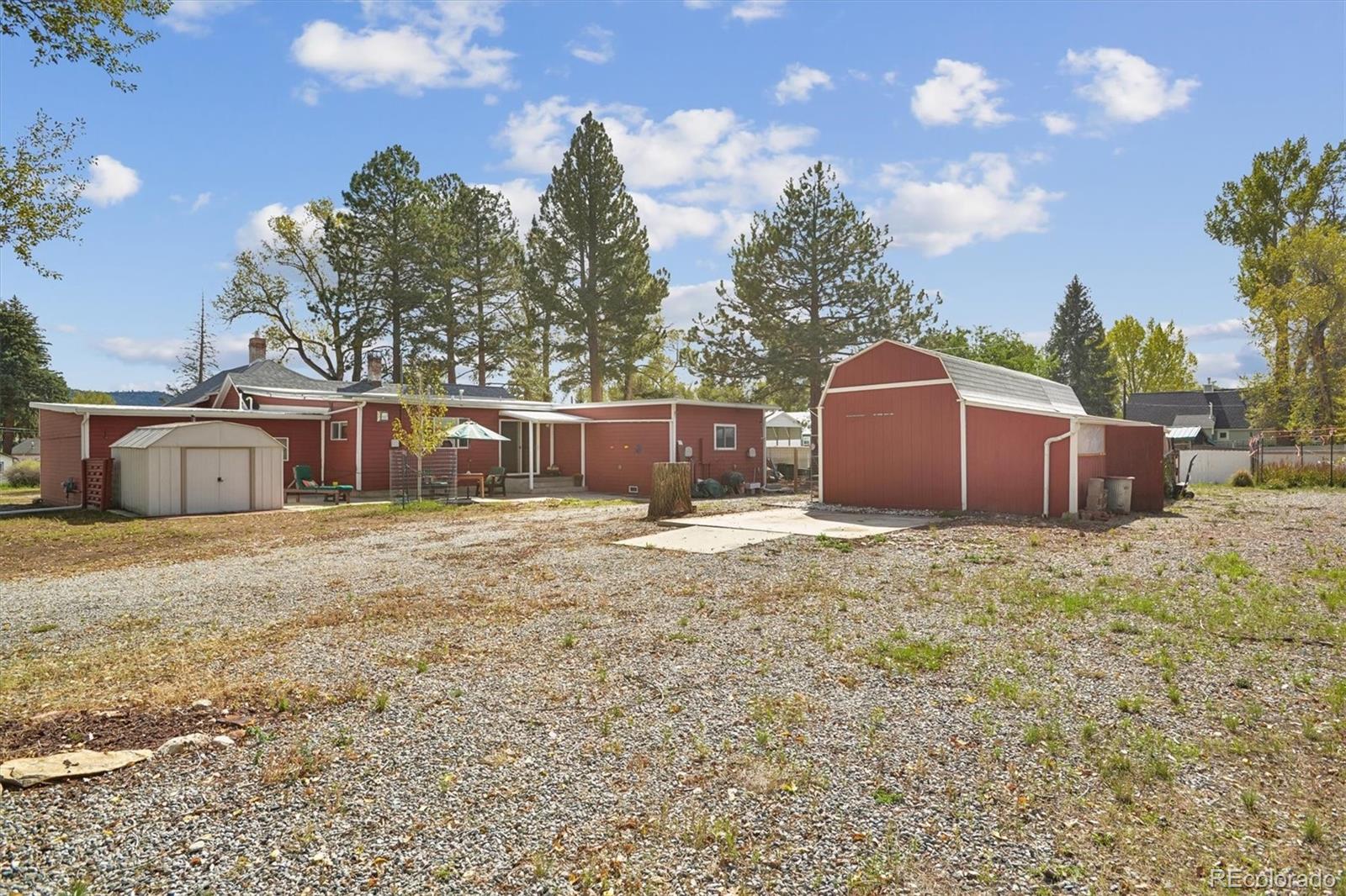 138 N Pleasant Avenue