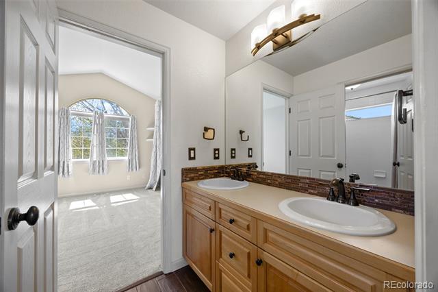 21231 E Saddle Rock Lane