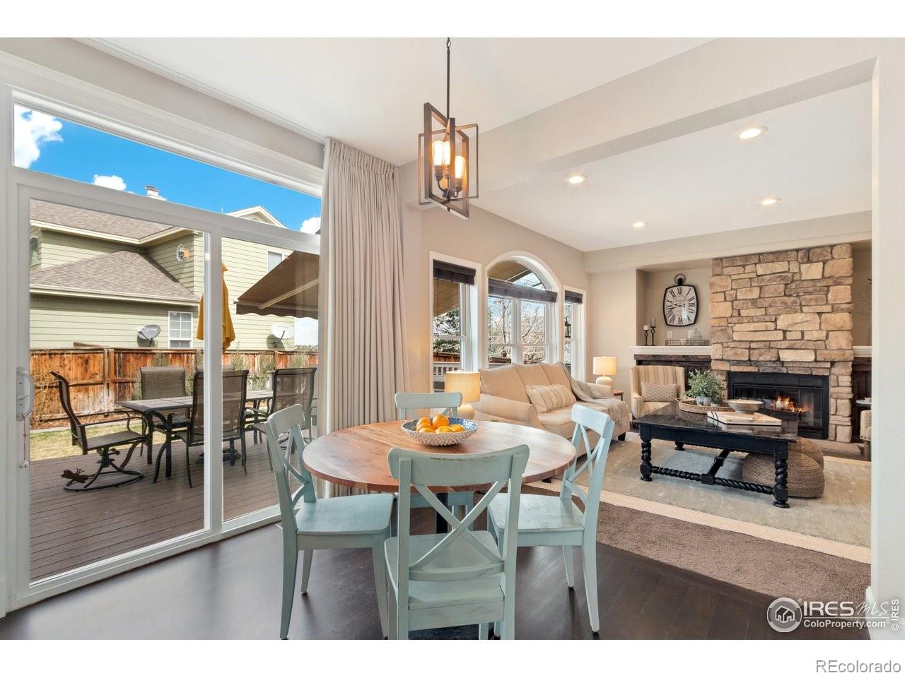 2415 E Lansdowne Court