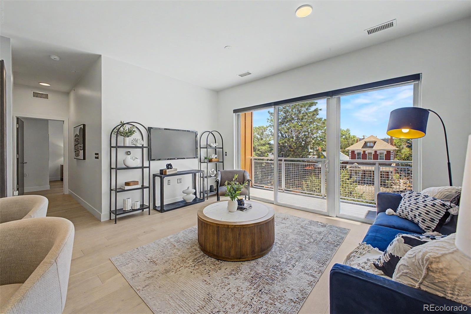 2525 Arapahoe Street Unit: RD314