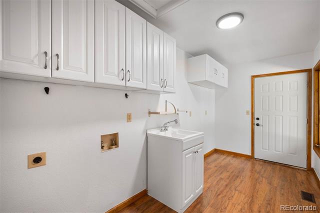 612 Nob Hill Trail