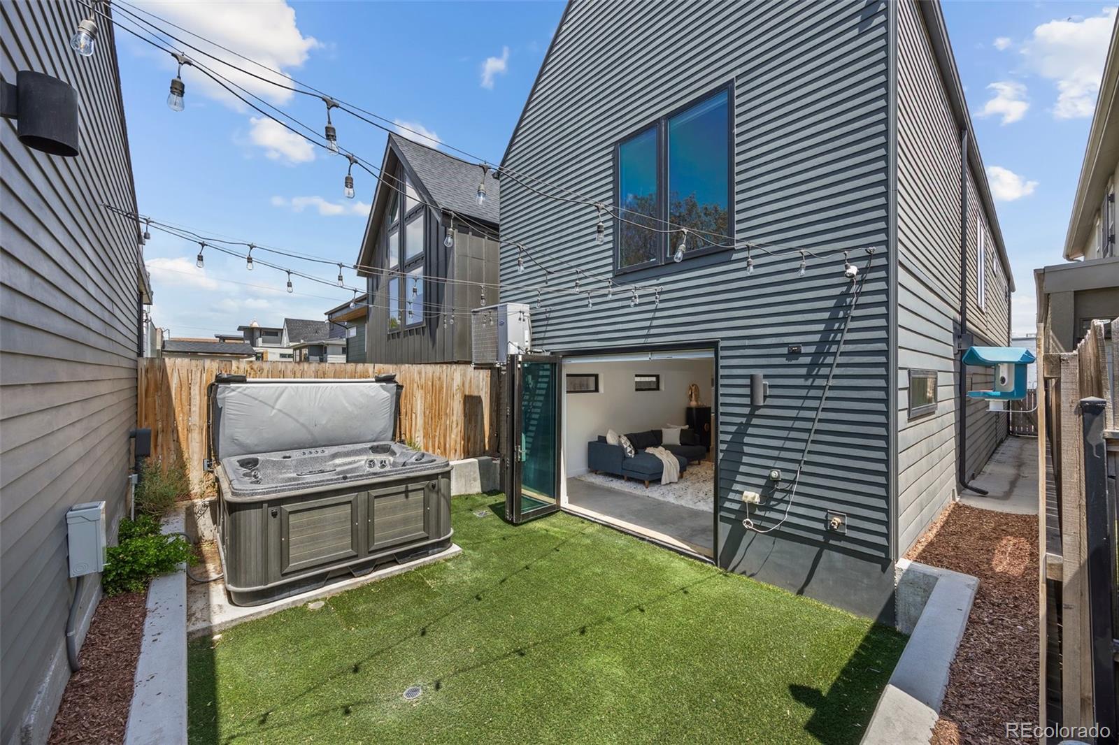 3409 Navajo Street
