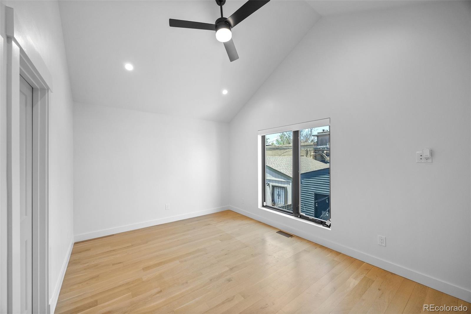3409 Navajo Street