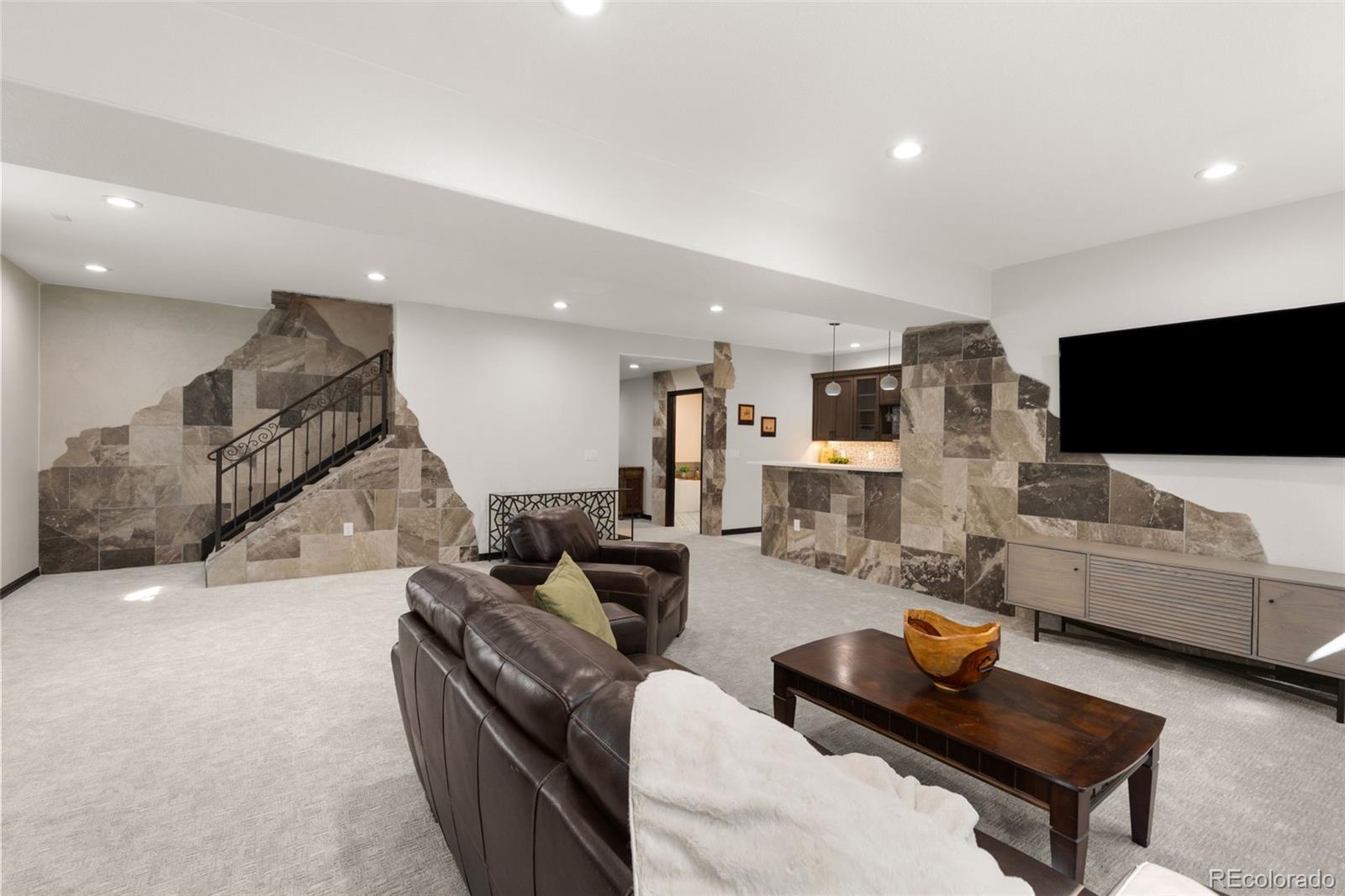 25068 E Alder Drive