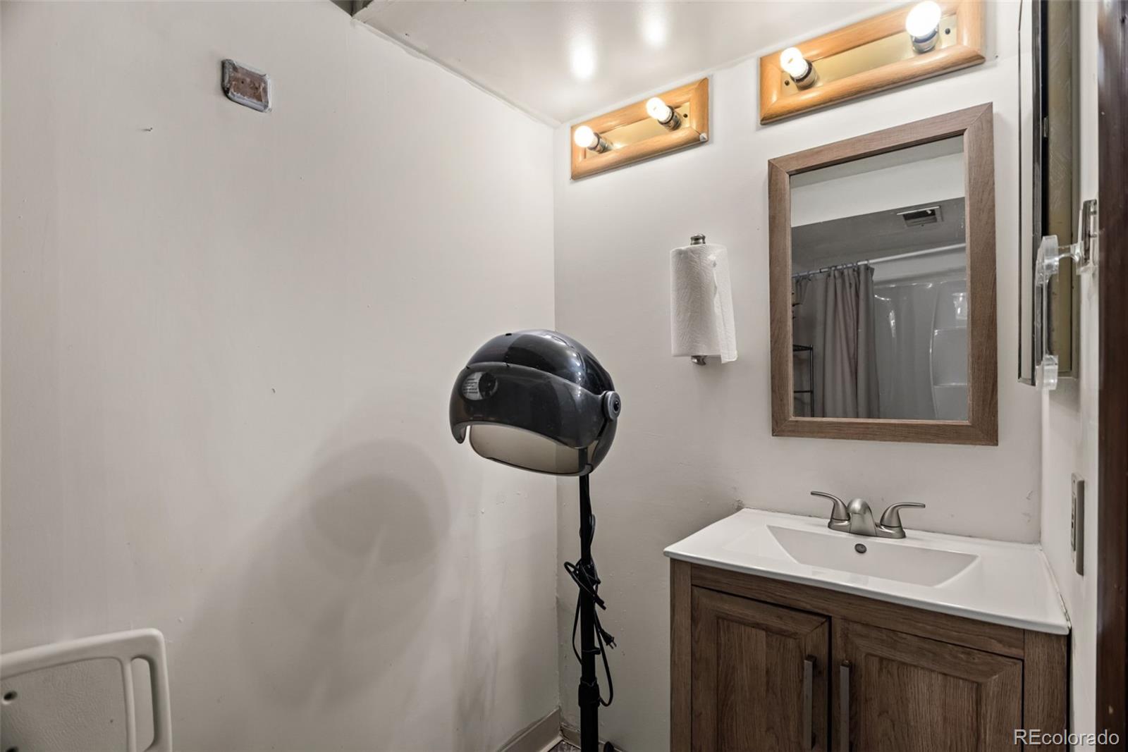 14462 E Mississippi Avenue Unit: H
