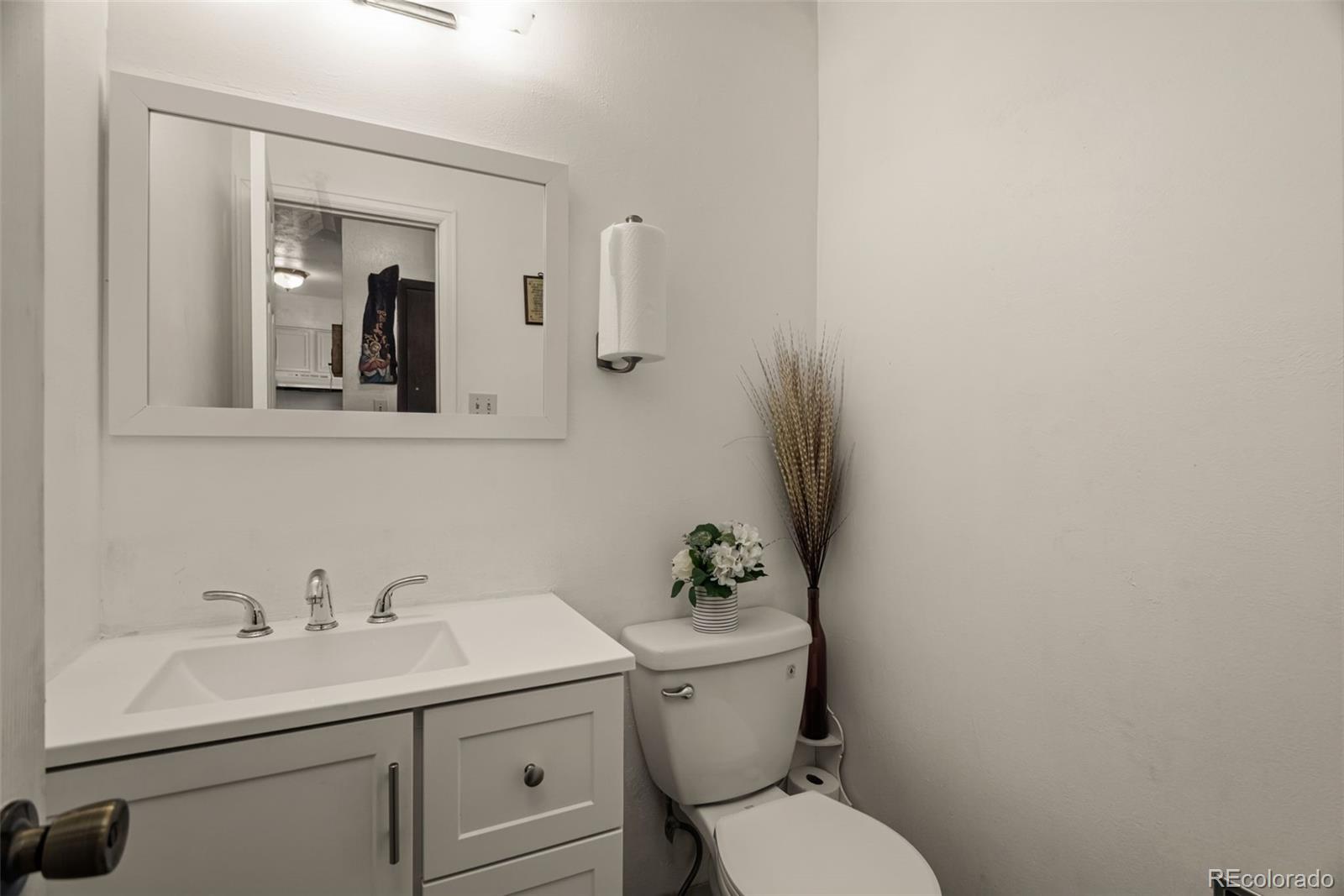 14462 E Mississippi Avenue Unit: H