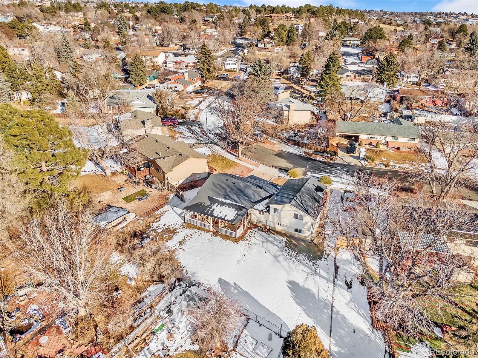 1318 Lewis Lane