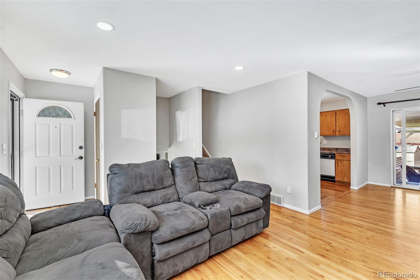 1318 Lewis Lane