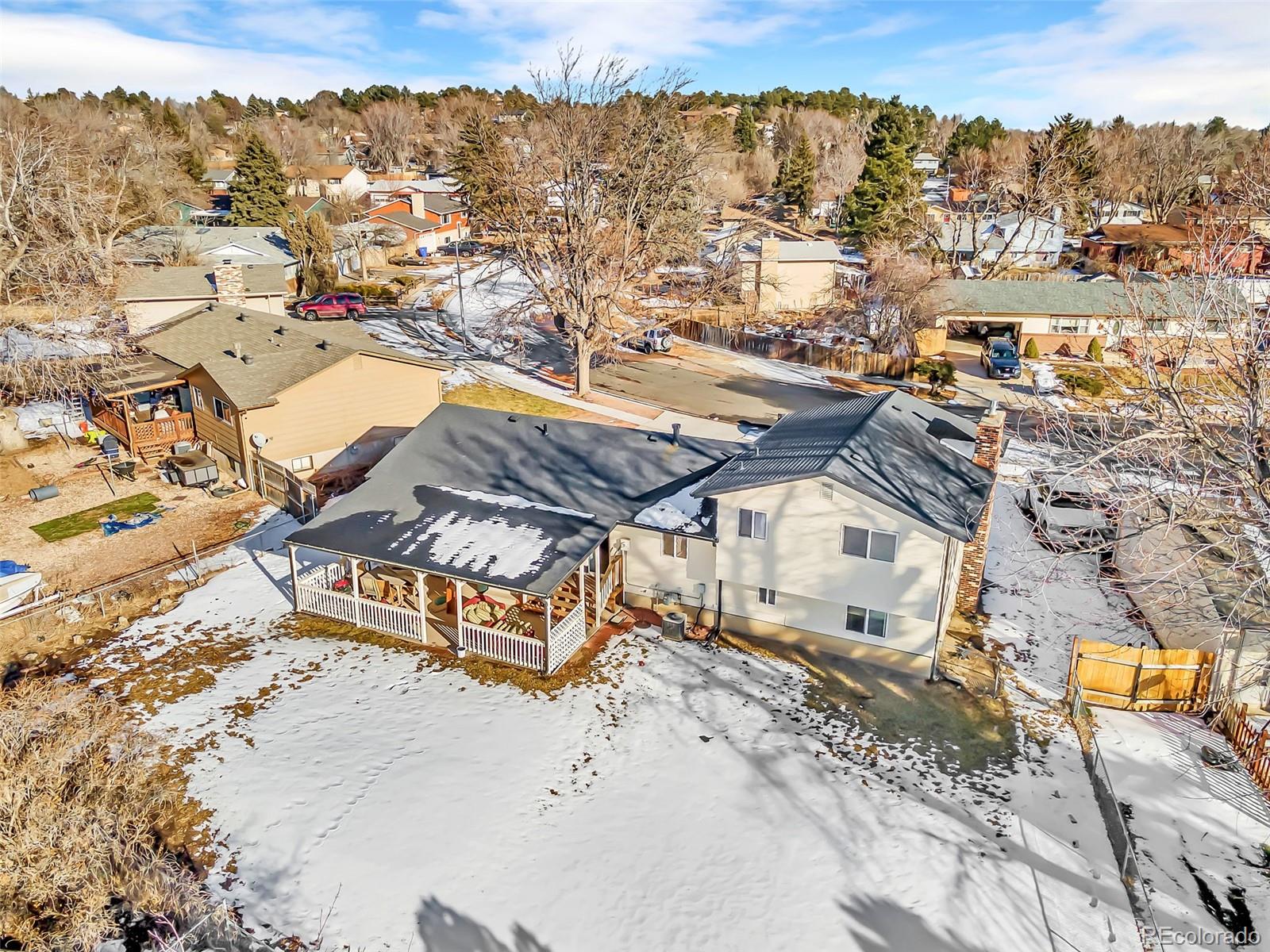 1318 Lewis Lane