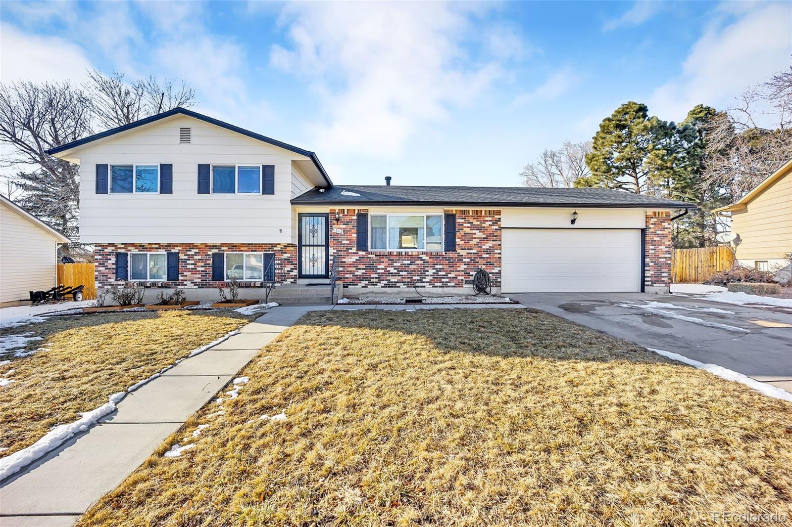 1318 Lewis Lane