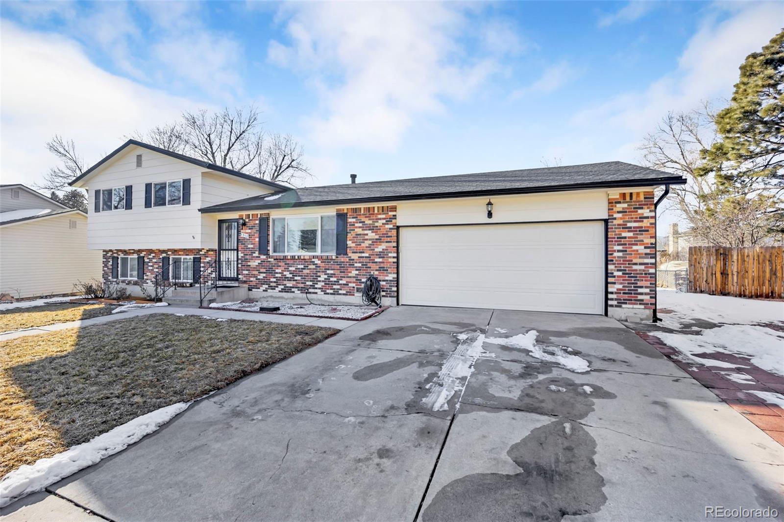 1318 Lewis Lane