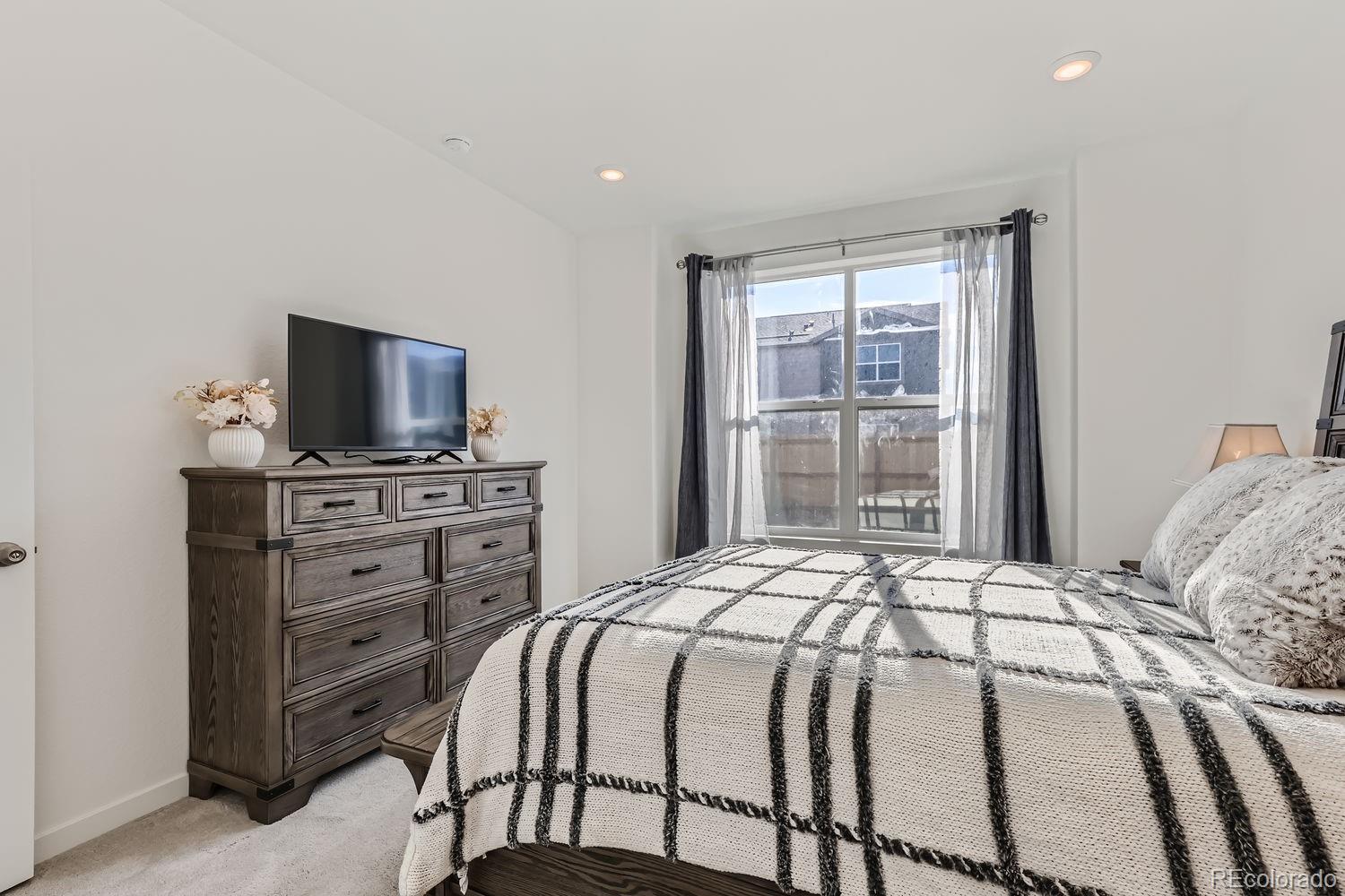 46542 Sunrise Court