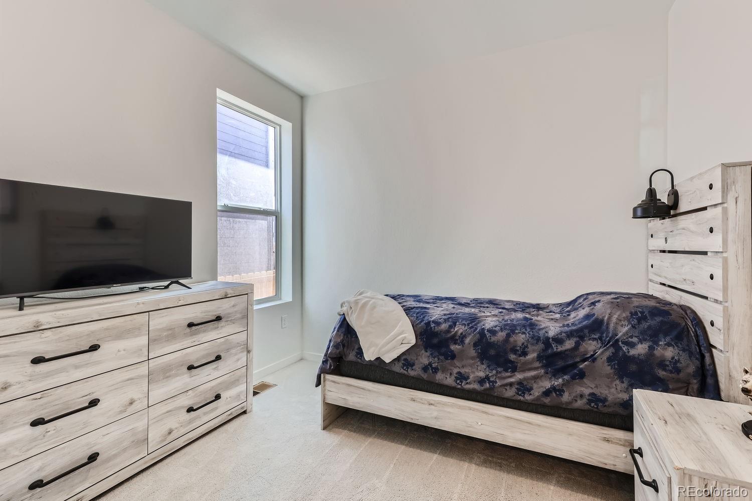 46542 Sunrise Court