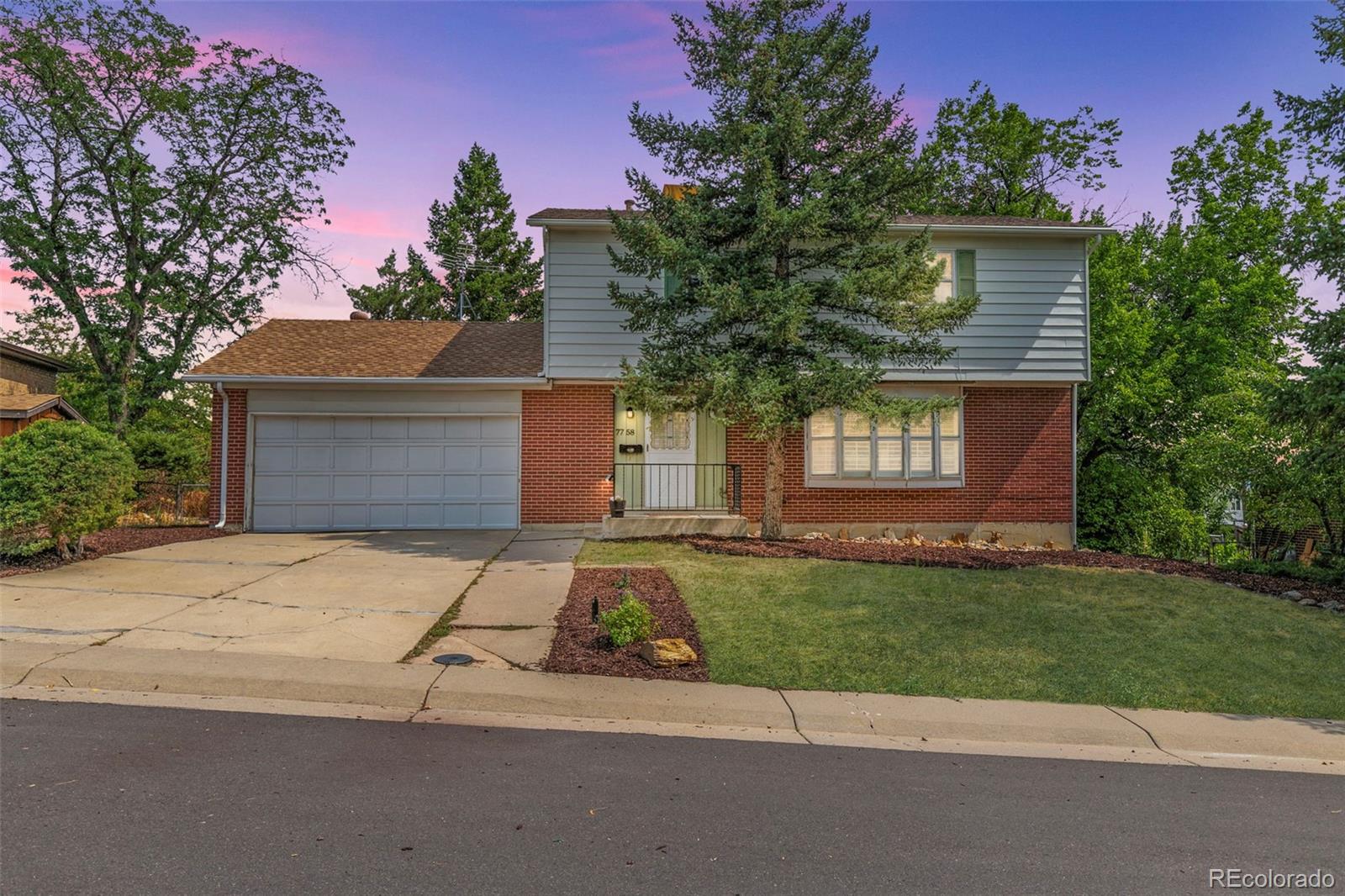 7758 Ellen Lane