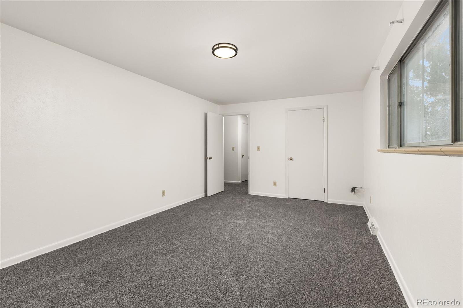 7758 Ellen Lane