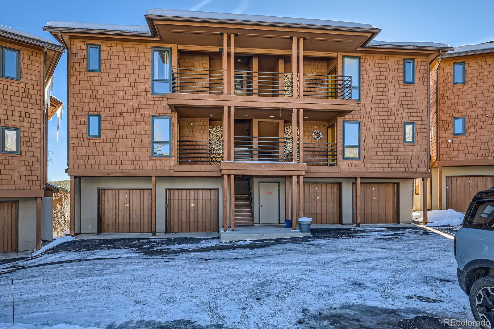 423 Salt Lick Circle Unit: 423