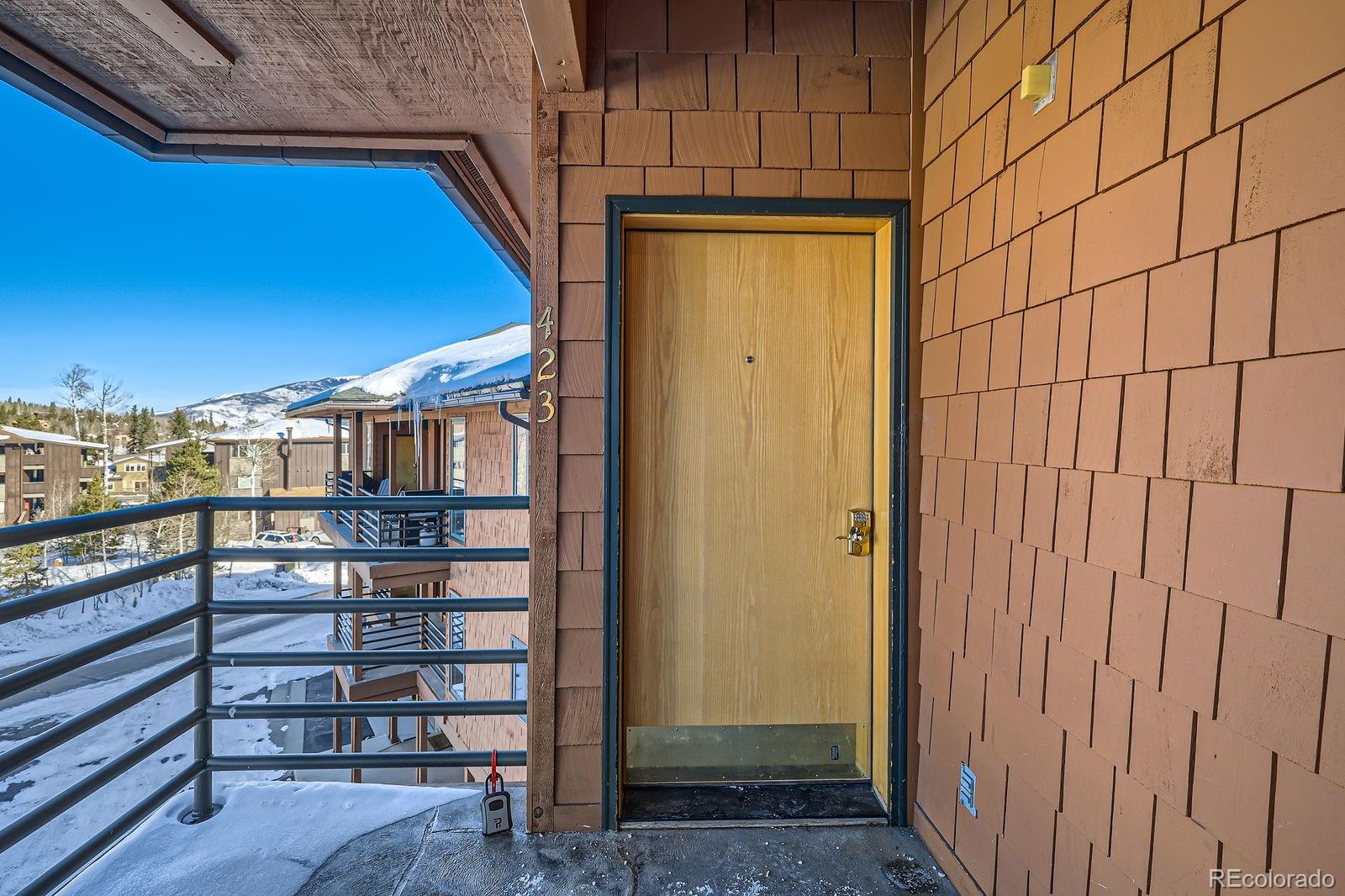 423 Salt Lick Circle Unit: 423