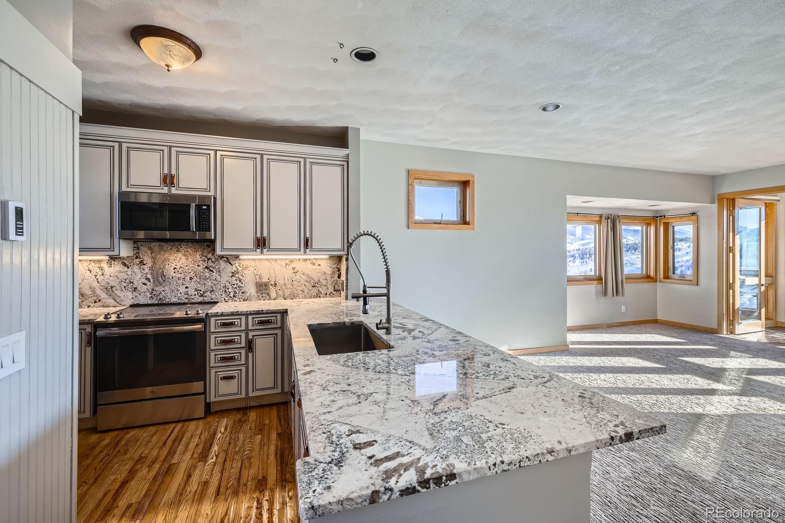 423 Salt Lick Circle Unit: 423