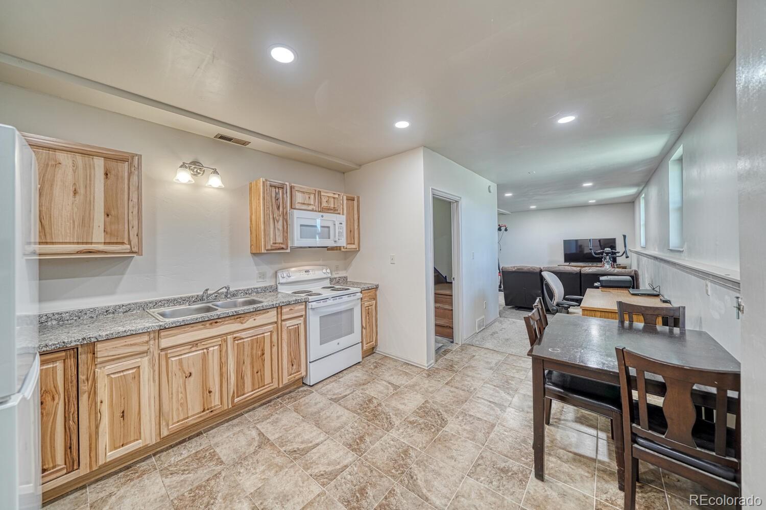 10050 Piute Drive