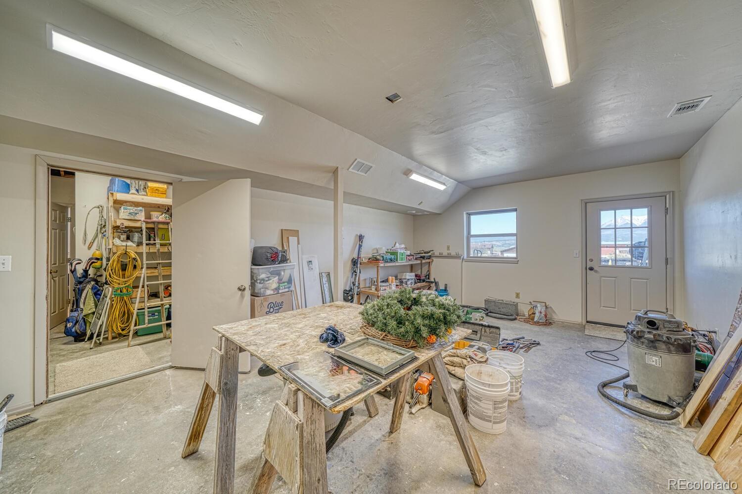10050 Piute Drive
