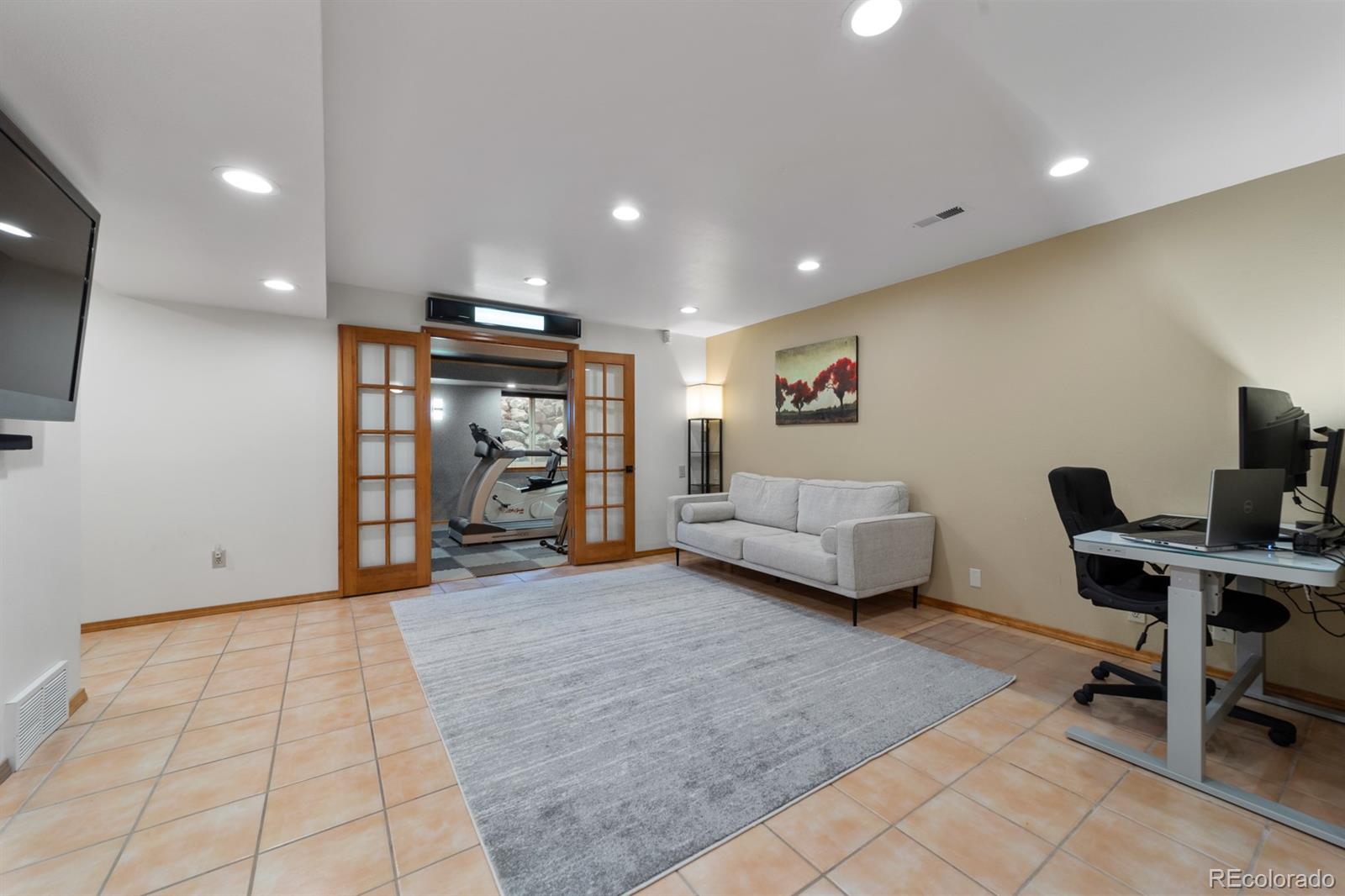 2470 Shiprock Way