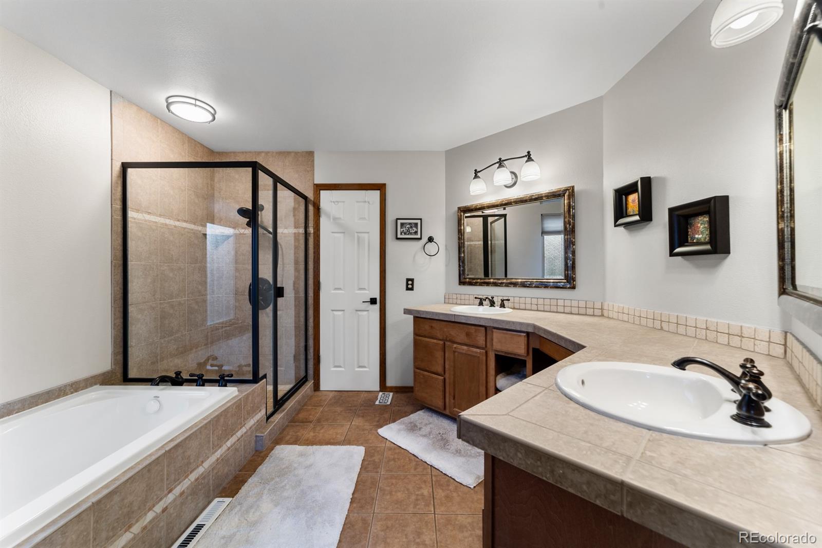 2470 Shiprock Way