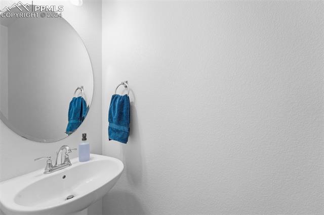 6426 Wolf Gulch Drive