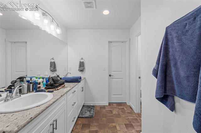 6426 Wolf Gulch Drive