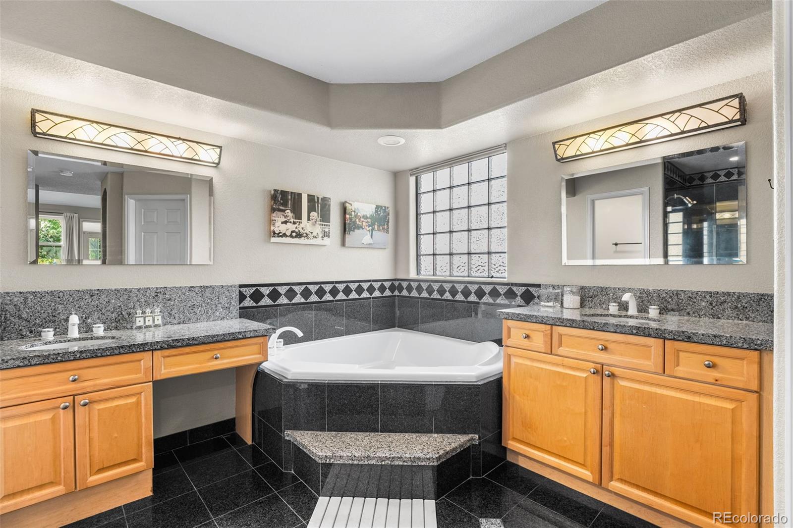 13896 Muirfield Court