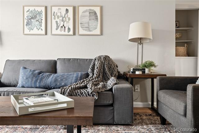 8335 Fairmount Drive Unit: 9-107