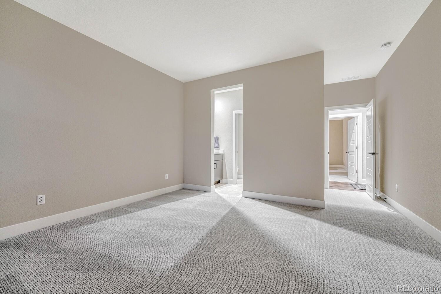5385 Edenborn Way