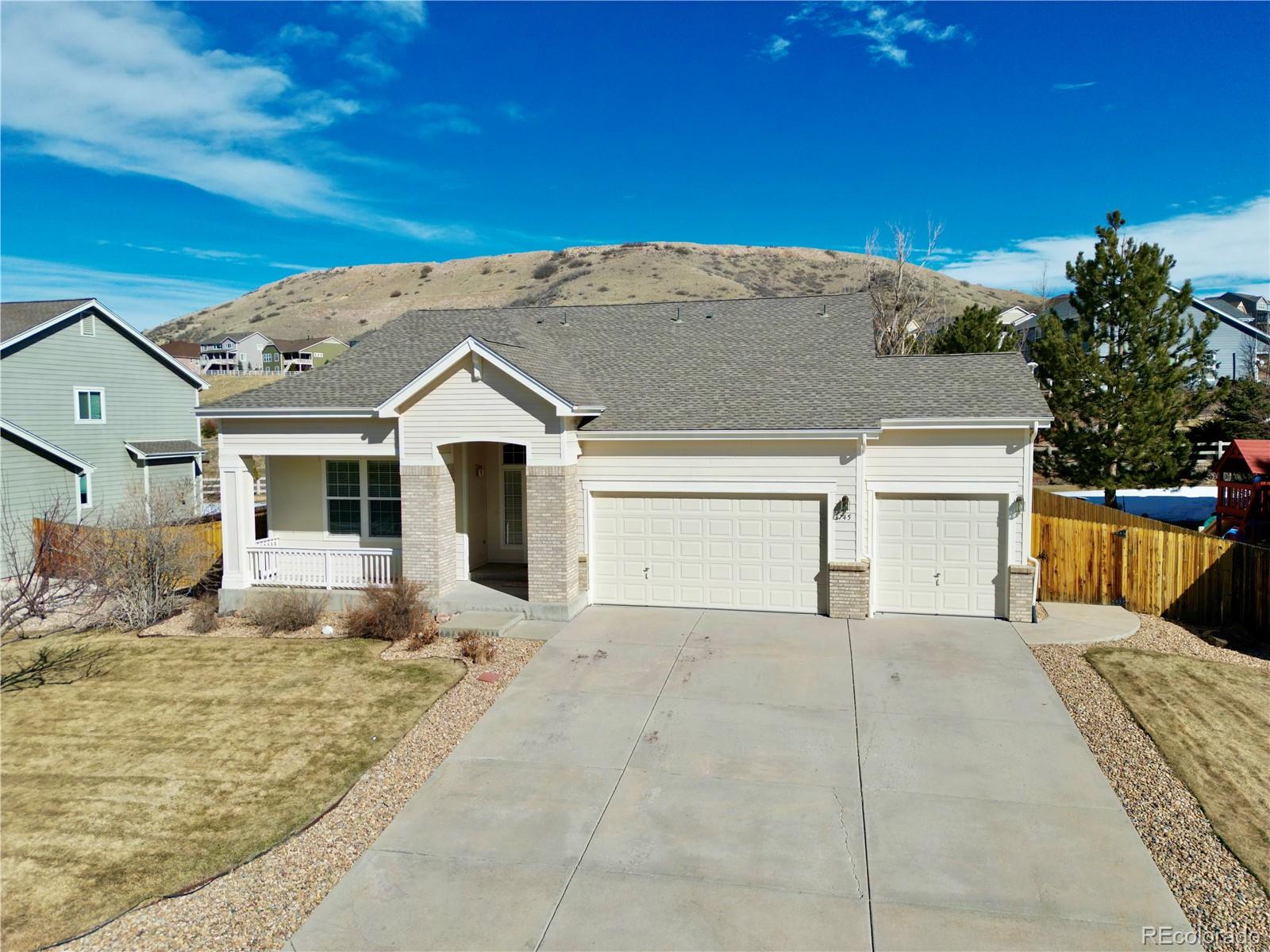 745 Halfmoon Drive
