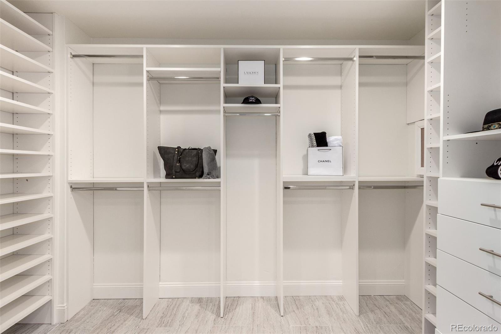 5441 S Clinton Court