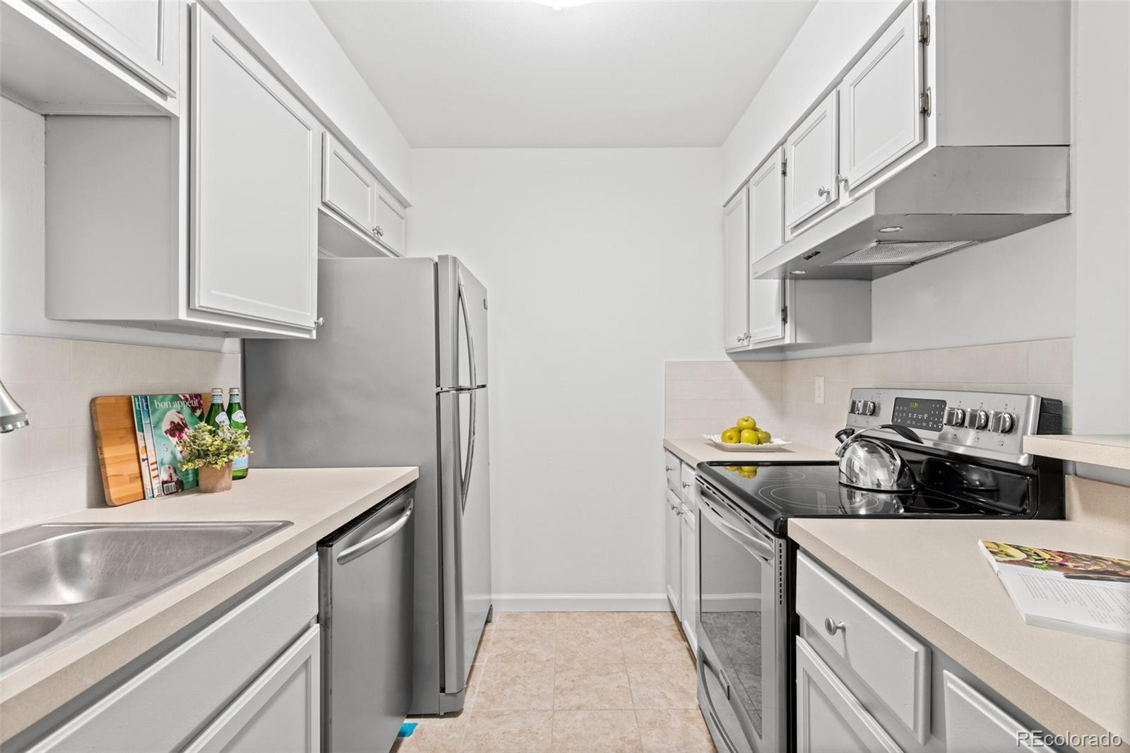 4658 White Rock Circle Unit: 7