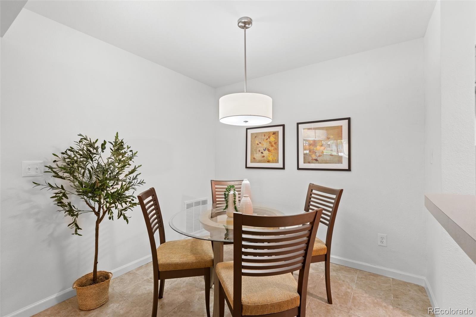 4658 White Rock Circle Unit: 7