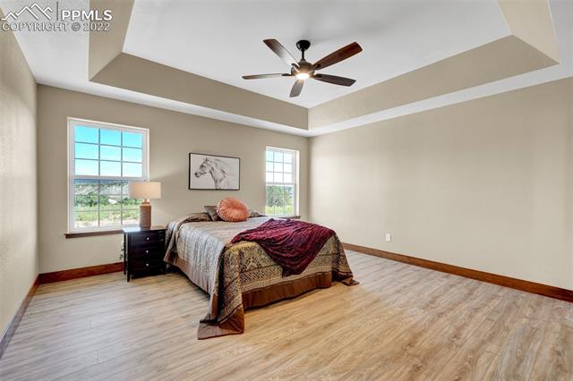 1279 Valley Drive