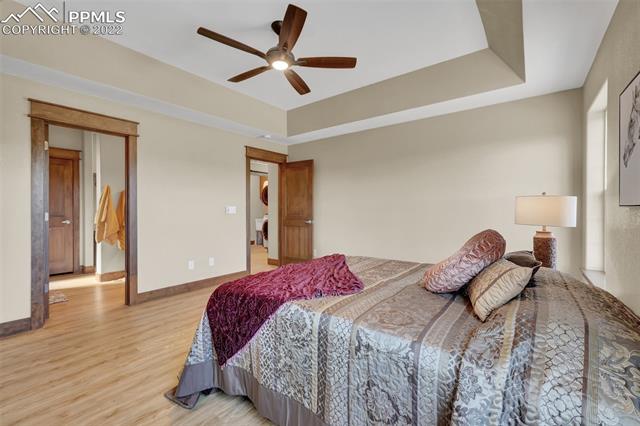 1279 Valley Drive
