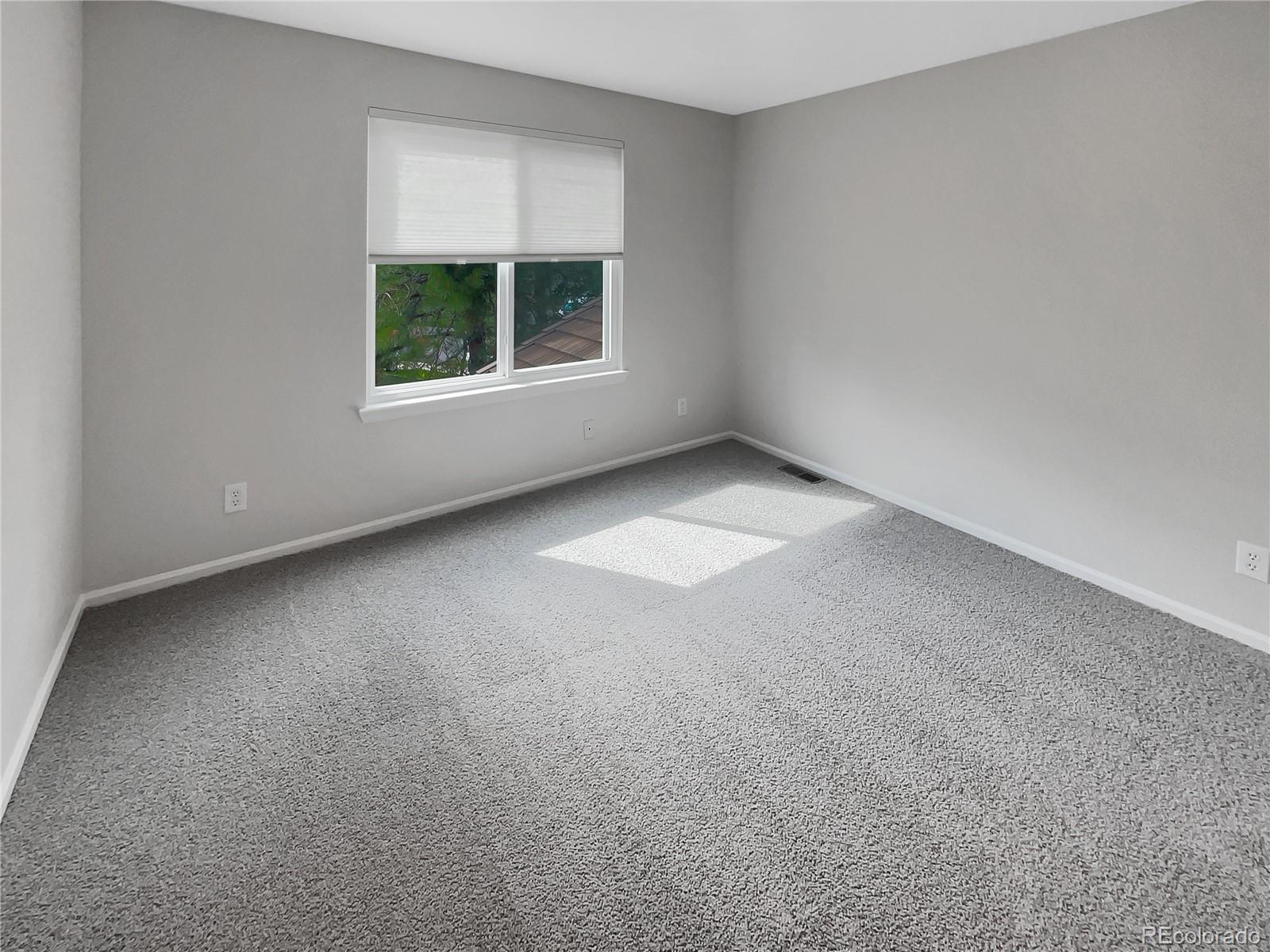 4994 Mountain Meadow Trail