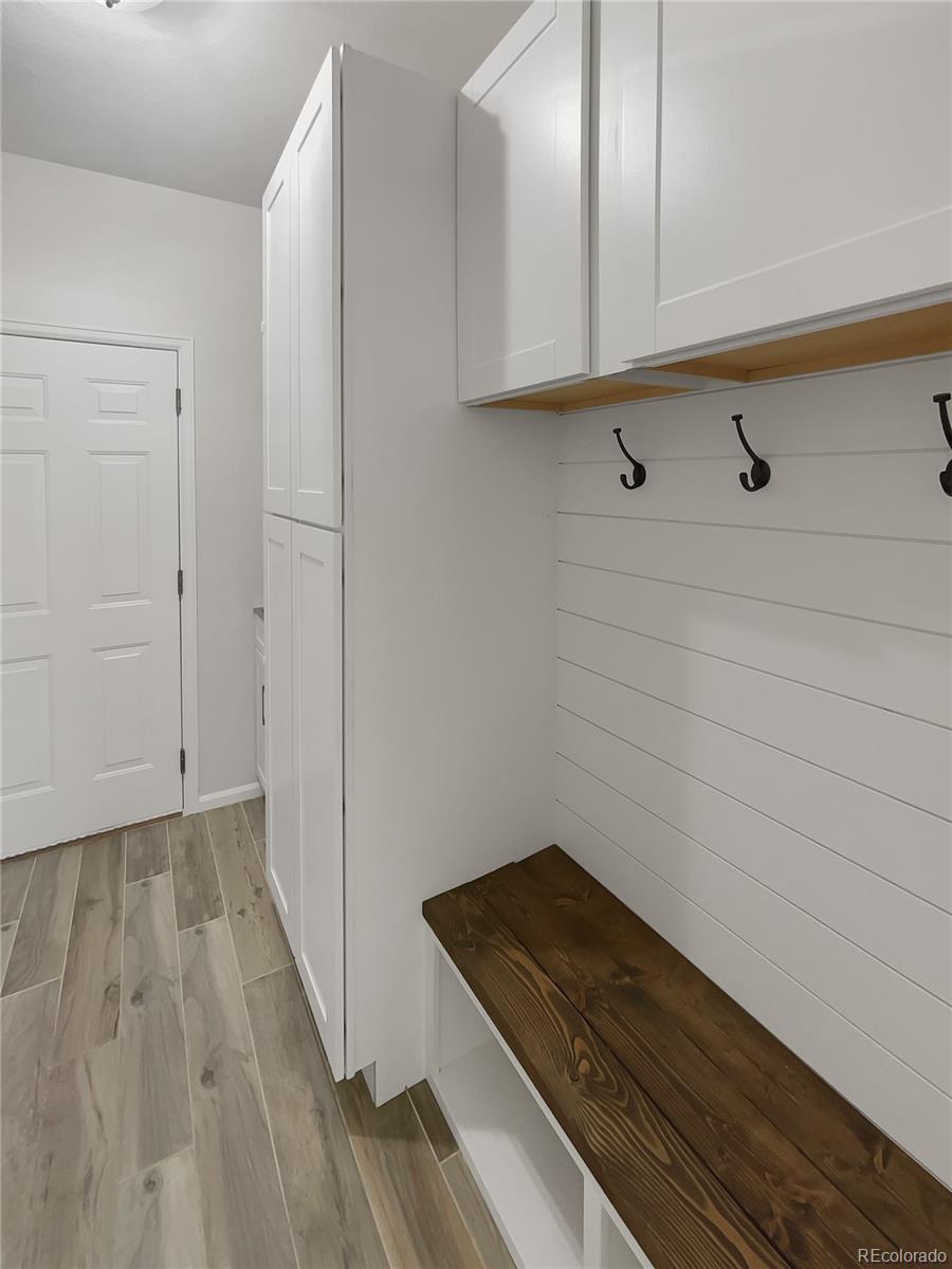 4994 Mountain Meadow Trail