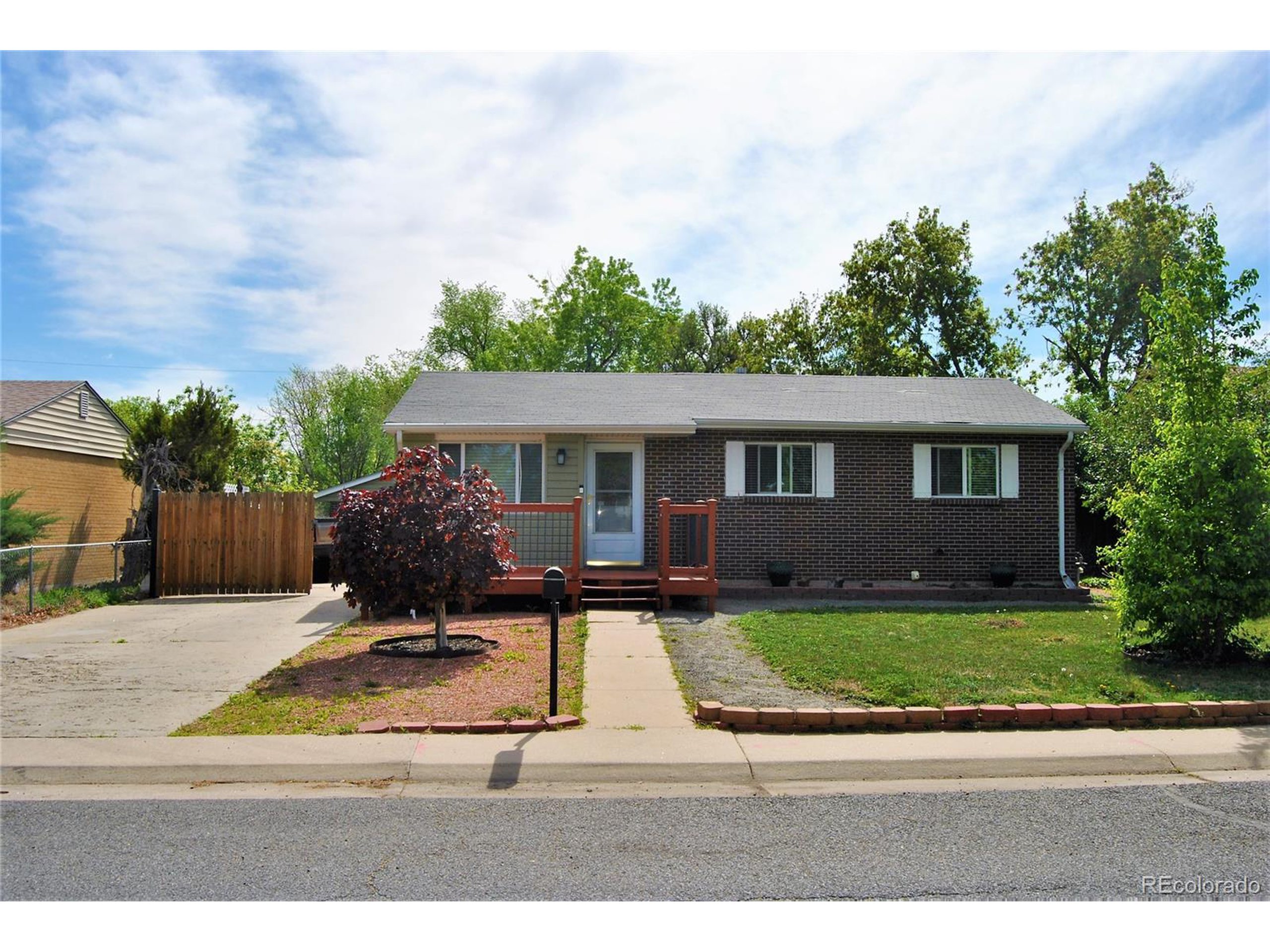 7260 Winona Ct