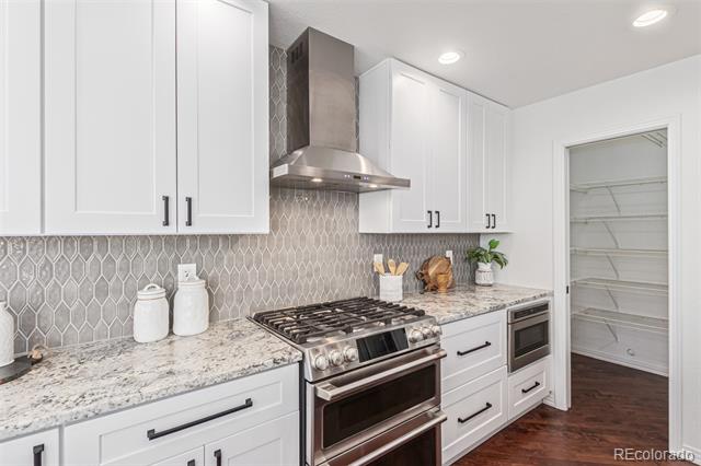 8242 Xenophon Court
