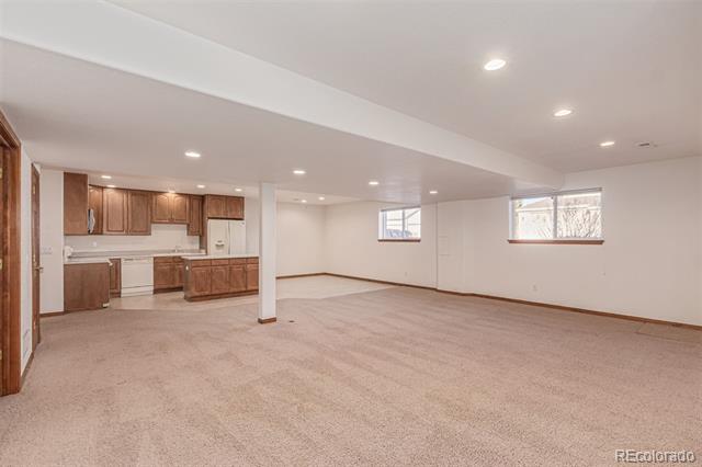 8242 Xenophon Court