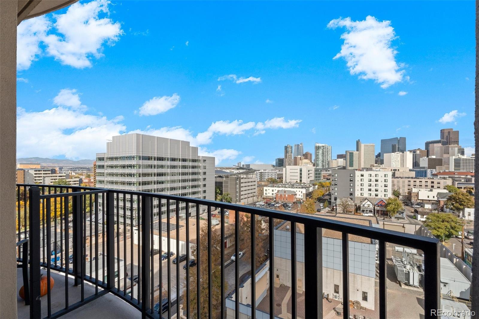 475 W 12th Avenue Unit: 8E