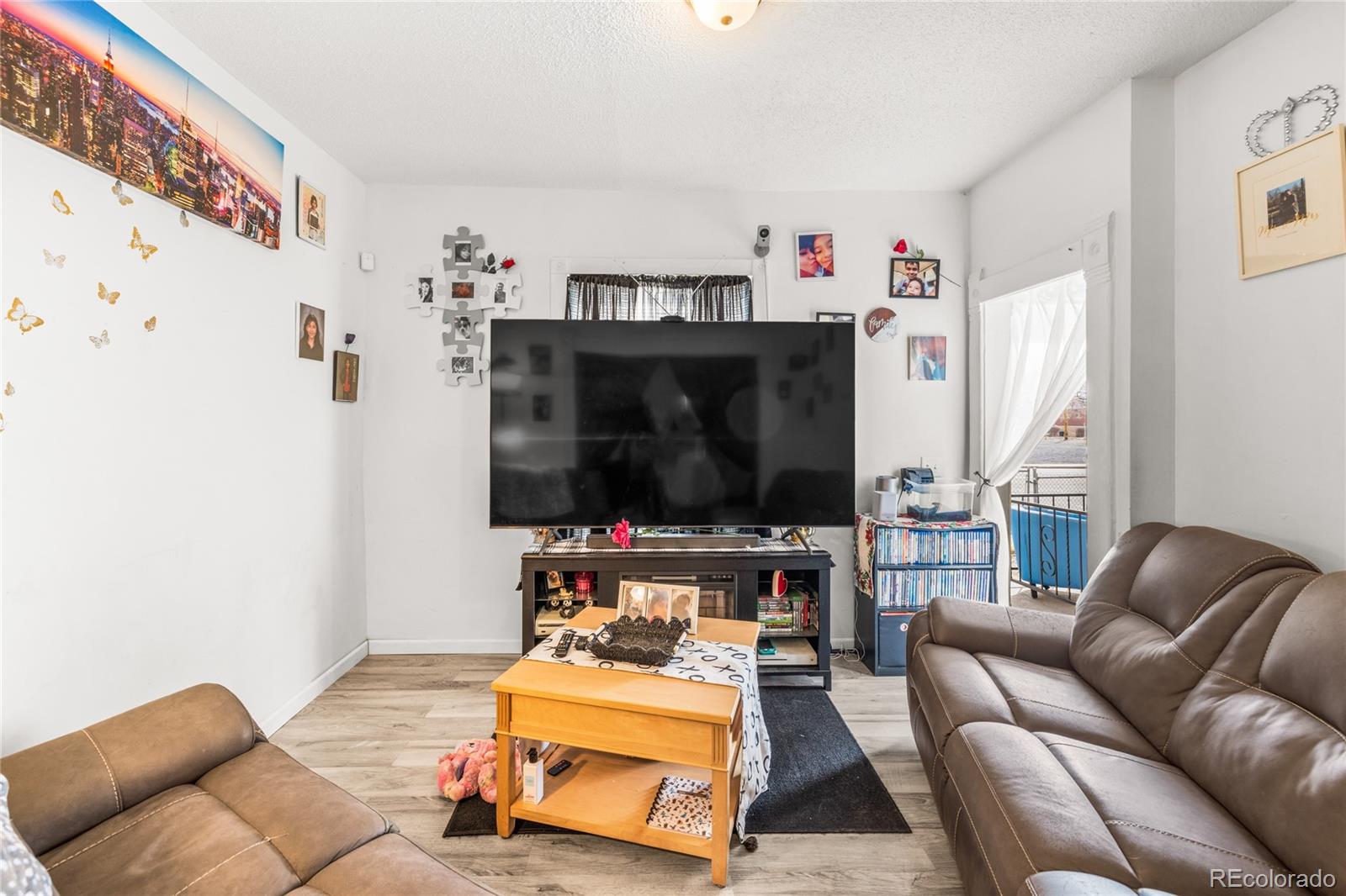 609 W 8th Street Unit: 611