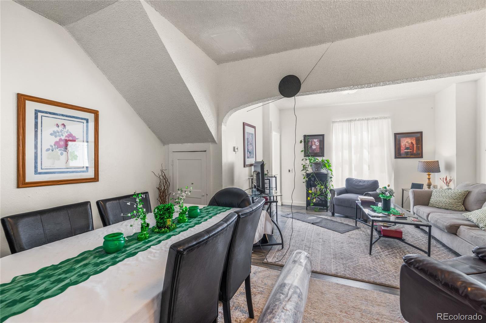 609 W 8th Street Unit: 611