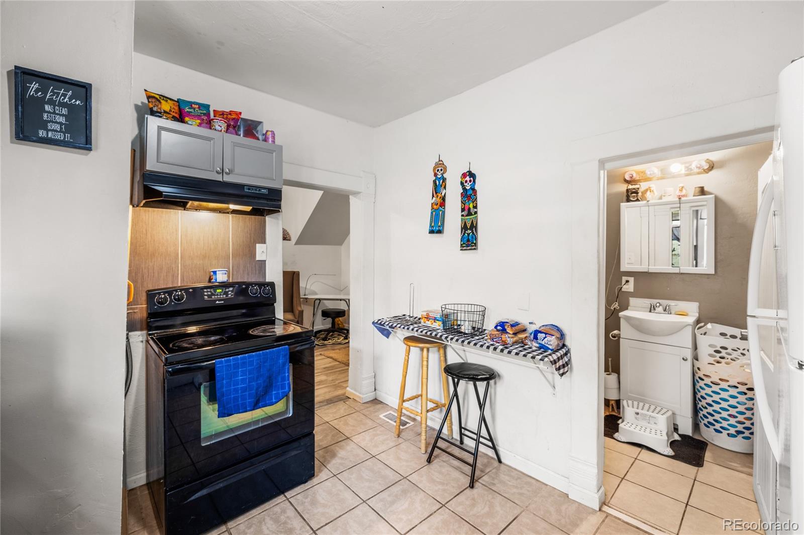 609 W 8th Street Unit: 611